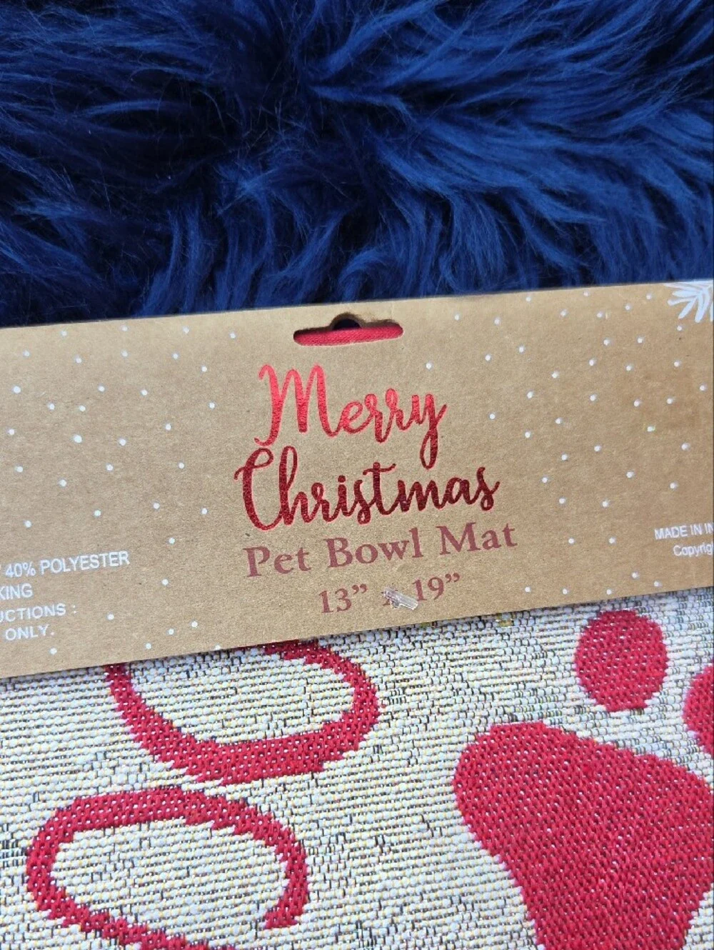 Source Unknown Red and Gold Merry Christmas Pet Bowl Mat
